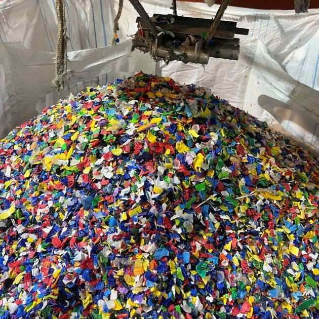 bahan tekstil plastik daur