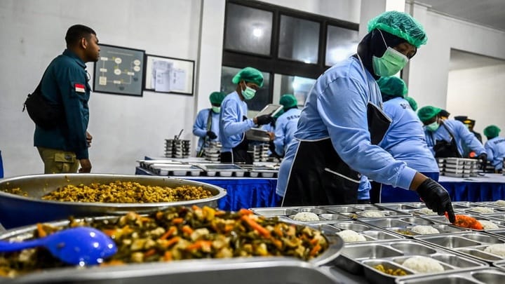 Dapur Program Makan Siang Gratis dengan Tata Kelola Baik post thumbnail image