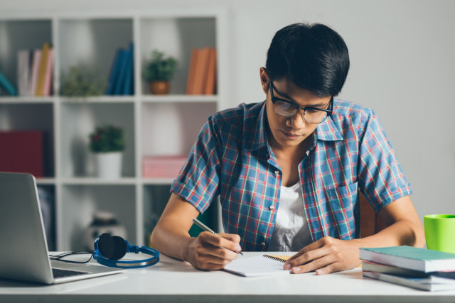 Tes TOEFL ITP untuk Kebutuhan Akademik di Kampus dan Institusi post thumbnail image