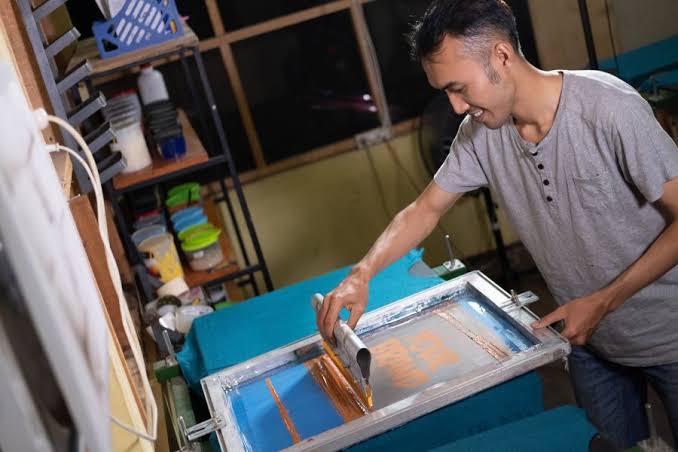 bagaimana memastikan hasil sablon tahan lama