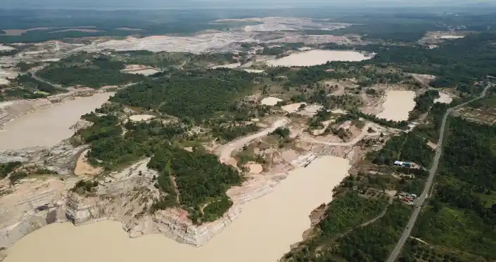 Dampak Pertambangan terhadap Tanah yang Sering Tak Terlihat dari Permukaan post thumbnail image